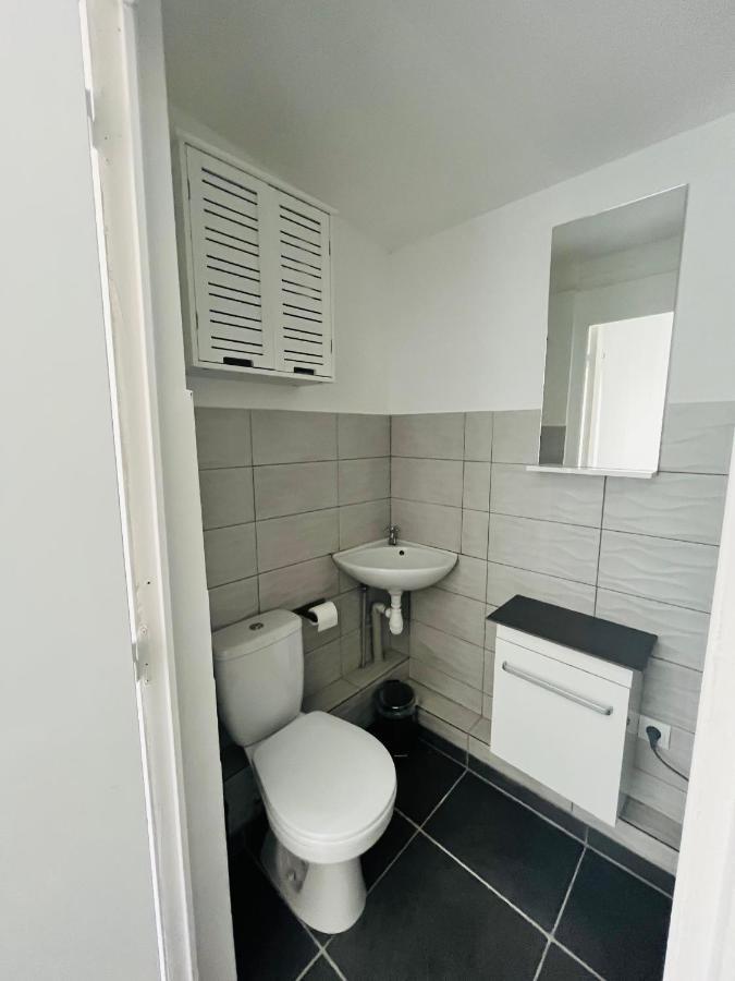 Studio Dans Residence Taradeau ภายนอก รูปภาพ